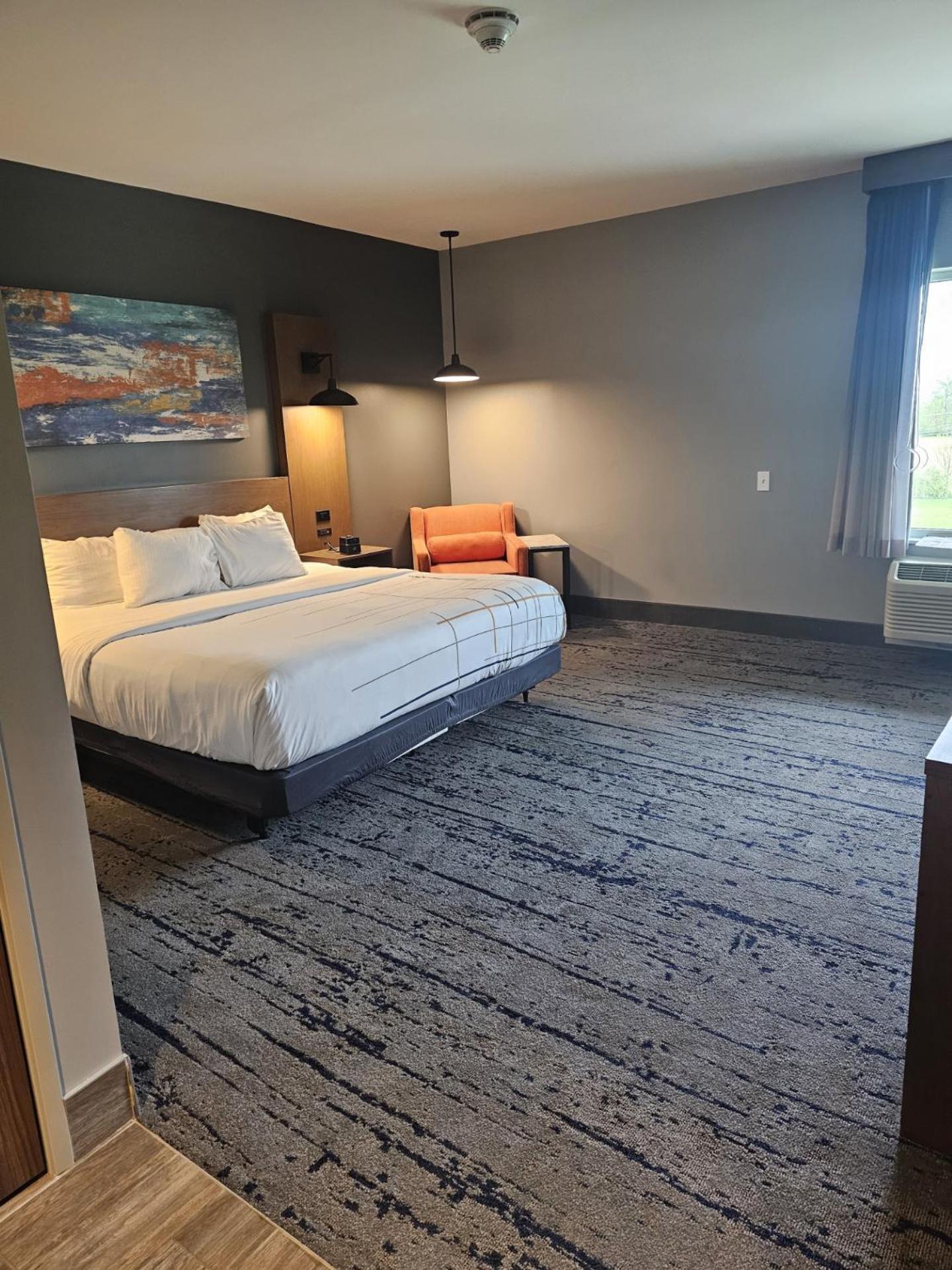 La Quinta Inn & Suites By Wyndham Бардстаун Екстериор снимка